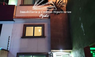 VENTA CASA 5 RECAMARAS EN REAL DEL BOSQUE TULTITLAN