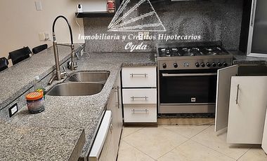 VENTA CASA 5 RECAMARAS EN REAL DEL BOSQUE TULTITLAN