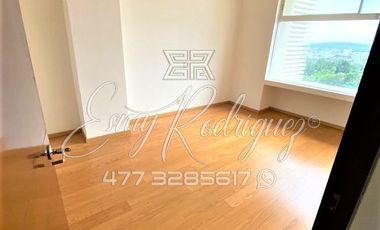DEPARTAMENTO EN RENTA, TORRE ALTUS, JUNTO A LA SALLE, 3 REC. 3 AUTOS, DE LUJO.