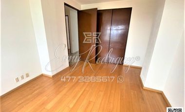 DEPARTAMENTO EN RENTA, TORRE ALTUS, JUNTO A LA SALLE, 3 REC. 3 AUTOS, DE LUJO.