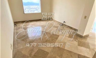 DEPARTAMENTO EN RENTA, TORRE ALTUS, JUNTO A LA SALLE, 3 REC. 3 AUTOS, DE LUJO.