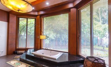 LUXURY BEACH VILLA FOR SALE