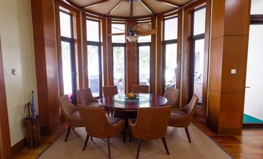 LUXURY BEACH VILLA FOR SALE