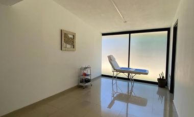 RENTA CONSULTORIO NUEVO SOBRE MARIANO OTERO, EL COLLI URBANO, ZAPOPAN