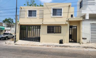 Casa en Venta de 2 NIVELES en Col. Las Américas, sobre Av. Las Torres, a 3 cuadras del CETIS 22, cerca de carretera Tampico-Mante.