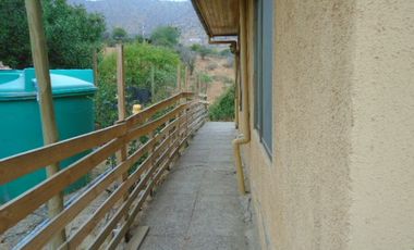 ATENCIÓN!!! EN CONDOMINIO SE VENDE O ARRIENDA CASA