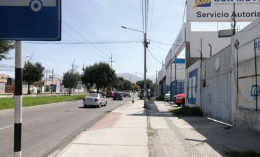 EN VENTA TERRENO DE 3875 M2 EN LA AV. AVIACION , CERRO COLORADO