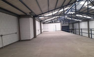 PR17021 Bodega en arriendo en el sector Jesus Nazareno, Medellin