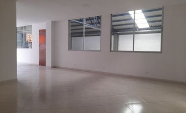 PR17021 Bodega en arriendo en el sector Jesus Nazareno, Medellin