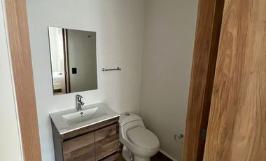 Rento Depto 3 recámaras Fracc Riscos Condesa Zibata en Querétaro frente Anahuac