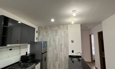 Rento Depto 3 recámaras Fracc Riscos Condesa Zibata en Querétaro frente Anahuac