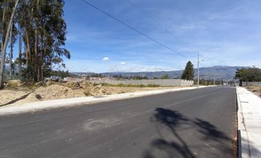 TERRENO 3527 MTRS ECU 911