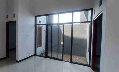 Rumah Baru dalam Mini Cluster Dekat Embung Potorono Banguntapan