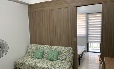 1 Bedroom with balcony (bare unit). near SM mall, Ikea and Manila Bay area.