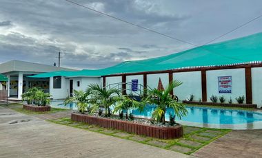 THIS HOUSE VILLA IS FOR RENT! HURRY AND RENT NOW!
