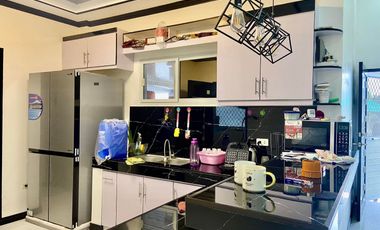 THIS HOUSE VILLA IS FOR RENT! HURRY AND RENT NOW!