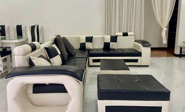 THIS HOUSE VILLA IS FOR RENT! HURRY AND RENT NOW!