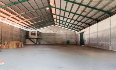 Gudang di area Cangkir Driyorejo Gresik Siap Pakai