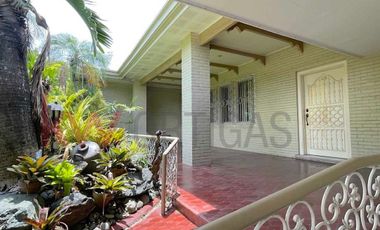 House with Pool for Sale in Urdaneta Village, Makati City