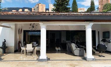 PR16886 Casa en venta en el sector El Tesoro, Medellin