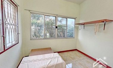 Sale with 3 houses and an orchard Next to the Chao Phraya River - Nakhon Sawan