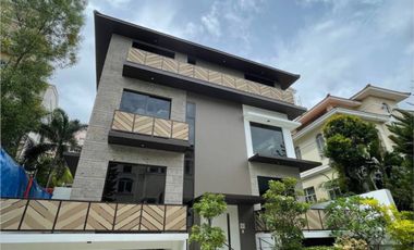 3-Storey House & Lot for Sale in McKinley Hill Village Taguig City