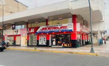 LOCAL EN ALQUILER - MEZANINE ESQUINERO EN ZONA ESTRATÉGICA Y COMERCIAL. ROCAUERTE Y NAPOLEON MERA EDIFICIO ESQ.  - MACHALA-EL ORO-ECUADOR.