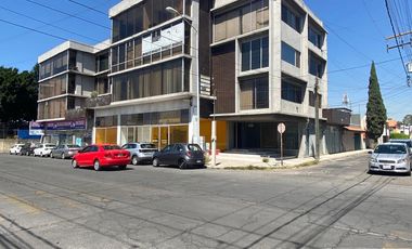 Local De 210m2 En Plaza Dorada (Excelente Ubicación).