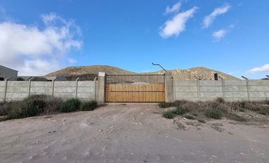 Arriendo terreno a Empresas 12500 M2 con Oficinas, El Panul Coquimbo