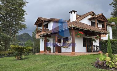 Arriendo casa campestre ubicada en el municipio de Rionegro Antioquia, sector pontezuela.