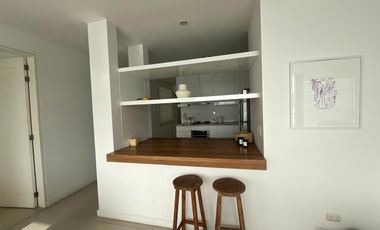 ¡Increíble Casa De 4 Pisos Con Vista Al Mar En Naplo!