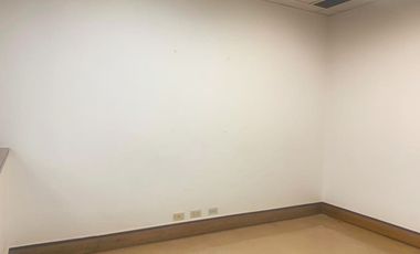 PR18510 Consultorio en venta en el sector Milla de Oro