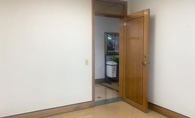 PR18510 Consultorio en venta en el sector Milla de Oro