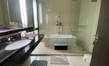 Premium House for Rent in Hyarta Palagan! 4 bedrooms near Hyatt Hotel and University