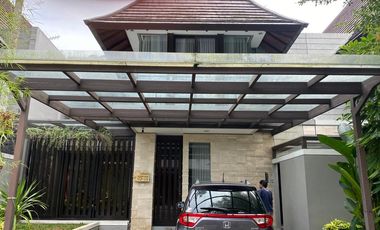 Premium House for Rent in Hyarta Palagan! 4 bedrooms near Hyatt Hotel and University