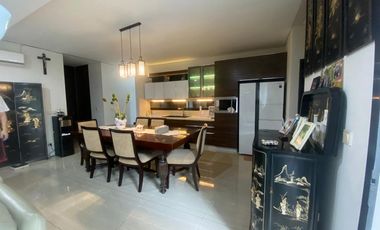 Premium House for Rent in Hyarta Palagan! 4 bedrooms near Hyatt Hotel and University