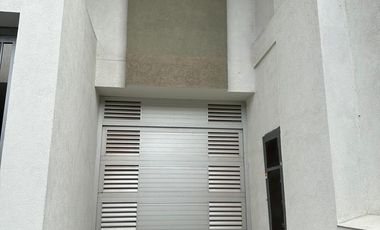 SE VENDE APARTAMENTO EN SEGUNDO PISO, BARRIO VICTORIA, TULUÁ (VALLE).