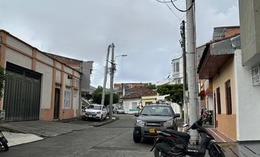 SE VENDE APARTAMENTO EN SEGUNDO PISO, BARRIO VICTORIA, TULUÁ (VALLE).