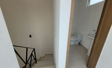 ESTRENA CASA COTO VICENZA EN ESQUINA CON ROOF GARDEN, BOSQUES DE SANTA ANITA