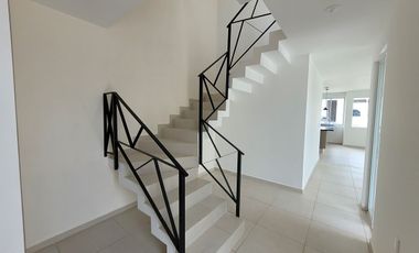 ESTRENA CASA COTO VICENZA EN ESQUINA CON ROOF GARDEN, BOSQUES DE SANTA ANITA