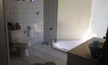 Casa en condominio con piscina *1029