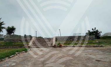 SE VENDE COMO TERRENO PARA  PROYECTO O CONDOMINIO DE  2,584 m². ¡CAMPO Y PLAYA !...