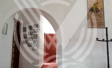 SE VENDE COMO TERRENO PARA  PROYECTO O CONDOMINIO DE  2,584 m². ¡CAMPO Y PLAYA !...