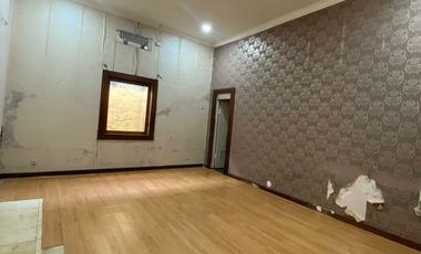 TURUN HARGA RUmah di Menteng Jl Cemara LT 353 Segera Book Appointment
