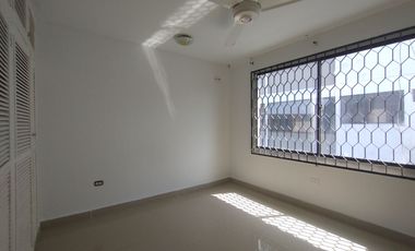 Casa en arriendo en Villa Santos.