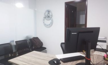 PR21300 Oficina en venta en el sector Milla de Oro