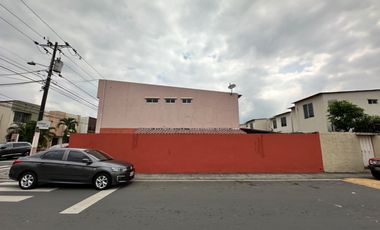 CASA 116m2 ESQUINERA, URB. CATALUÑA, DAULE, VIA A SALITRE