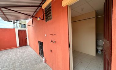 CASA 116m2 ESQUINERA, URB. CATALUÑA, DAULE, VIA A SALITRE