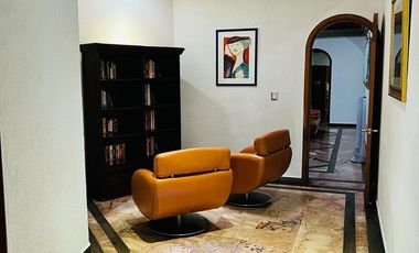 EN VENTA LUJOSA CASA EN PRIVADA DE LEÑEROS CON VIGILANCIA, COL. VISTA HERMOSA, CUERNAVACA MOR.