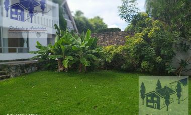Casa en Venta en Tequesquitengo Morelos Estilo Arabe Mediterraneo a orilla del lago